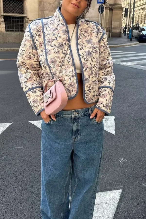 Mune | Collar Reversible Puffer Jacket In Cropped Form