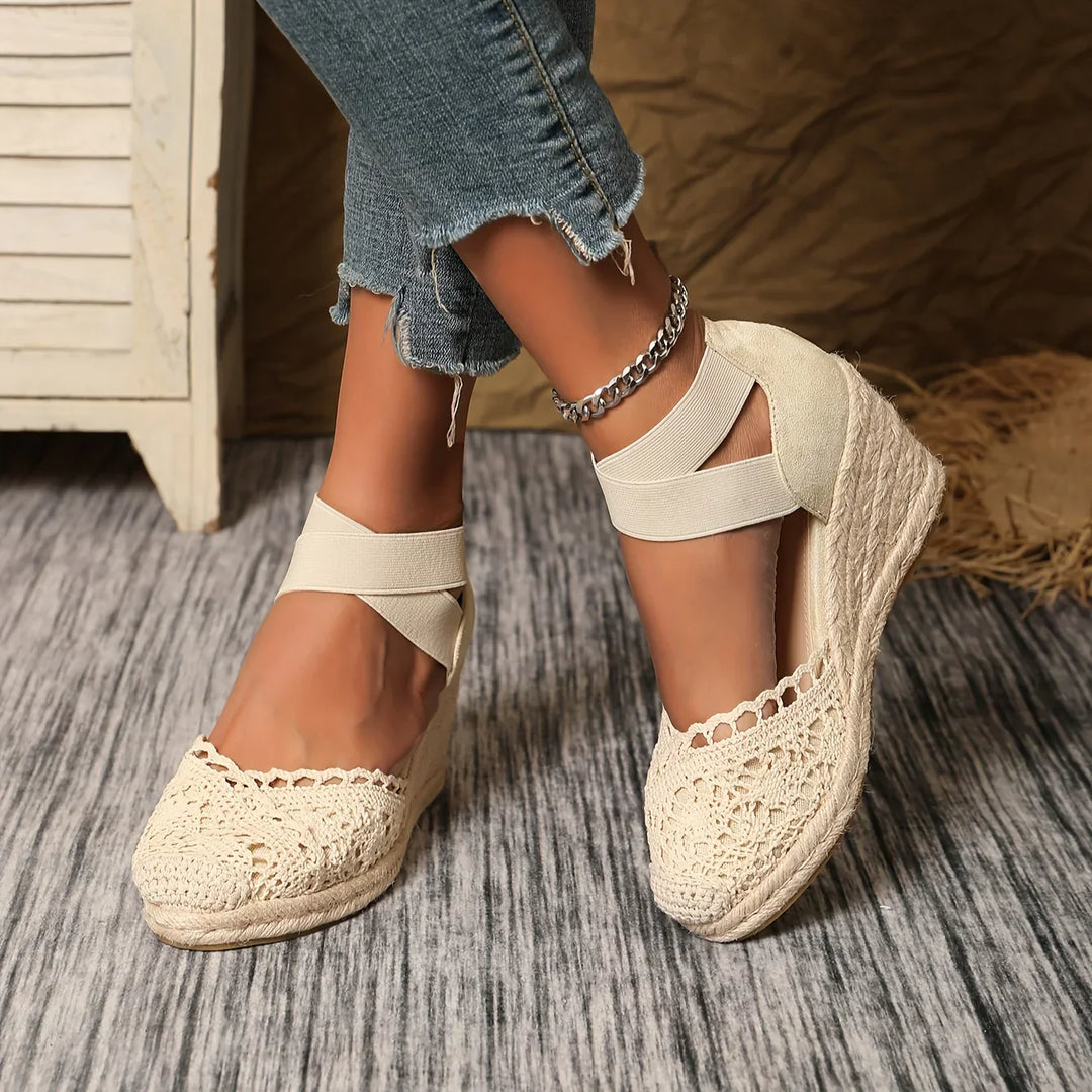 Mune Fashion | Elegant Wedge Sandals with Crochet Top