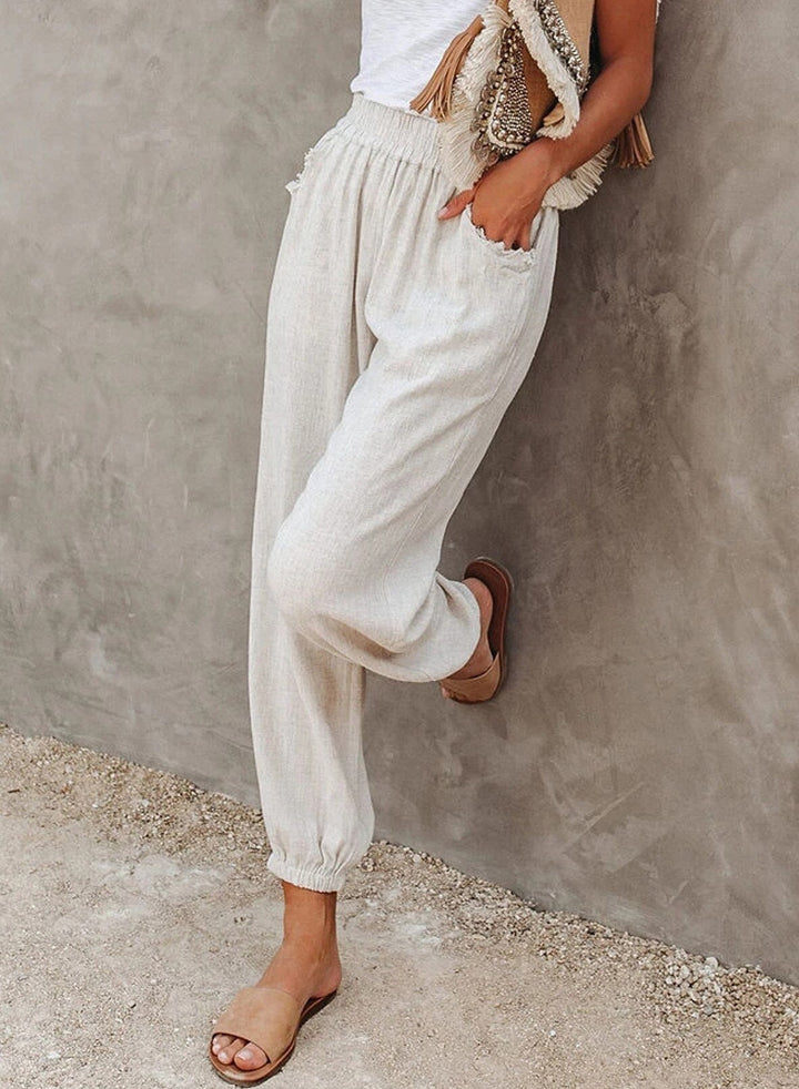 Mune | A cozy, stylish pair of pants