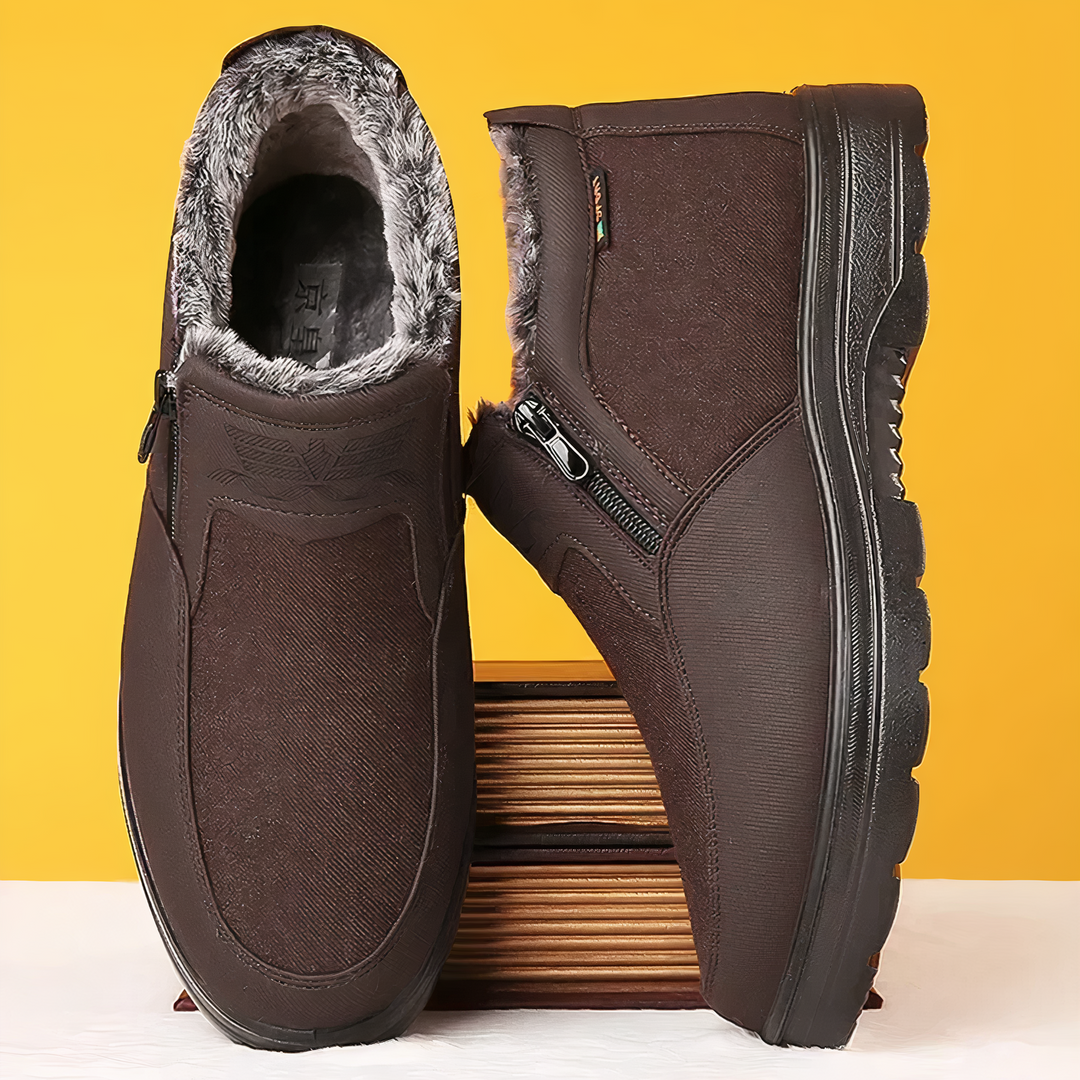 Mune | Boots - Warm lined design with firm grip and comfortable padding