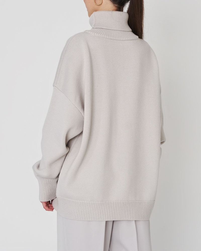Mune | Elegant Oversized Women's Turtleneck Sweater Made Of Cotton