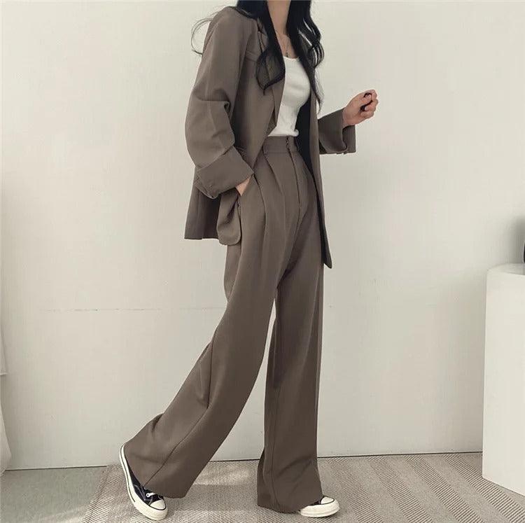 Women’s Tailored Suit Set with Long Blazer