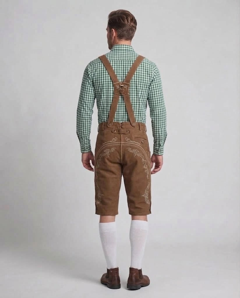 Men's traditional leather shorts with elaborate embroidery Mune Fashion