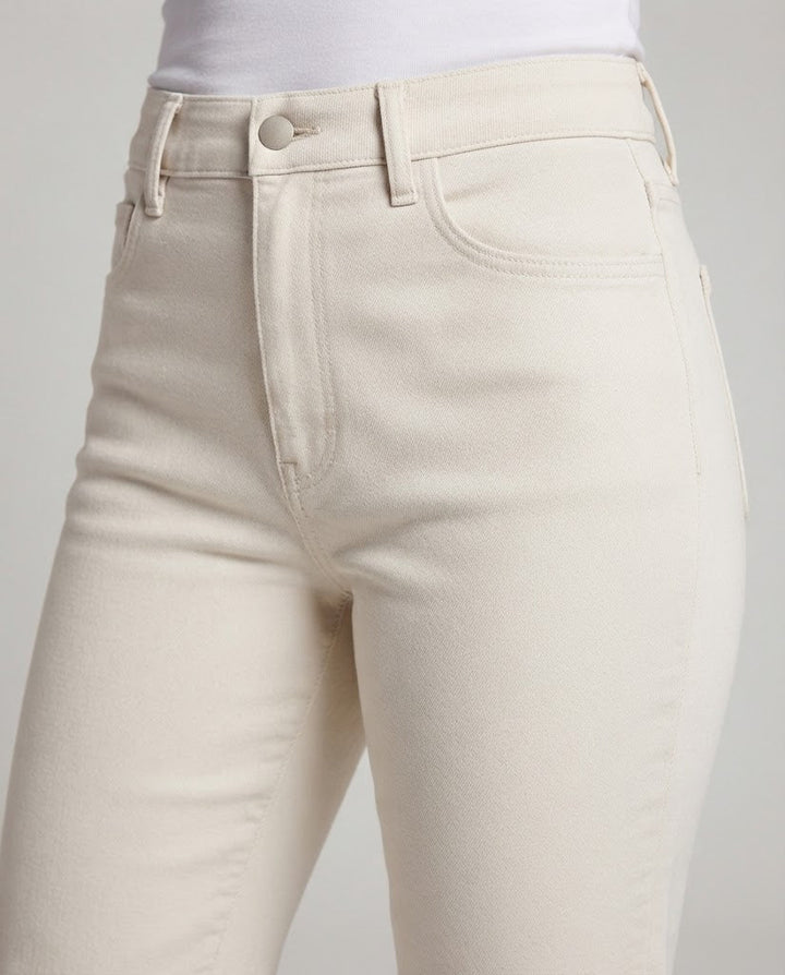 Women straight cut chino pants with high waist and slim crease Mune Fashion