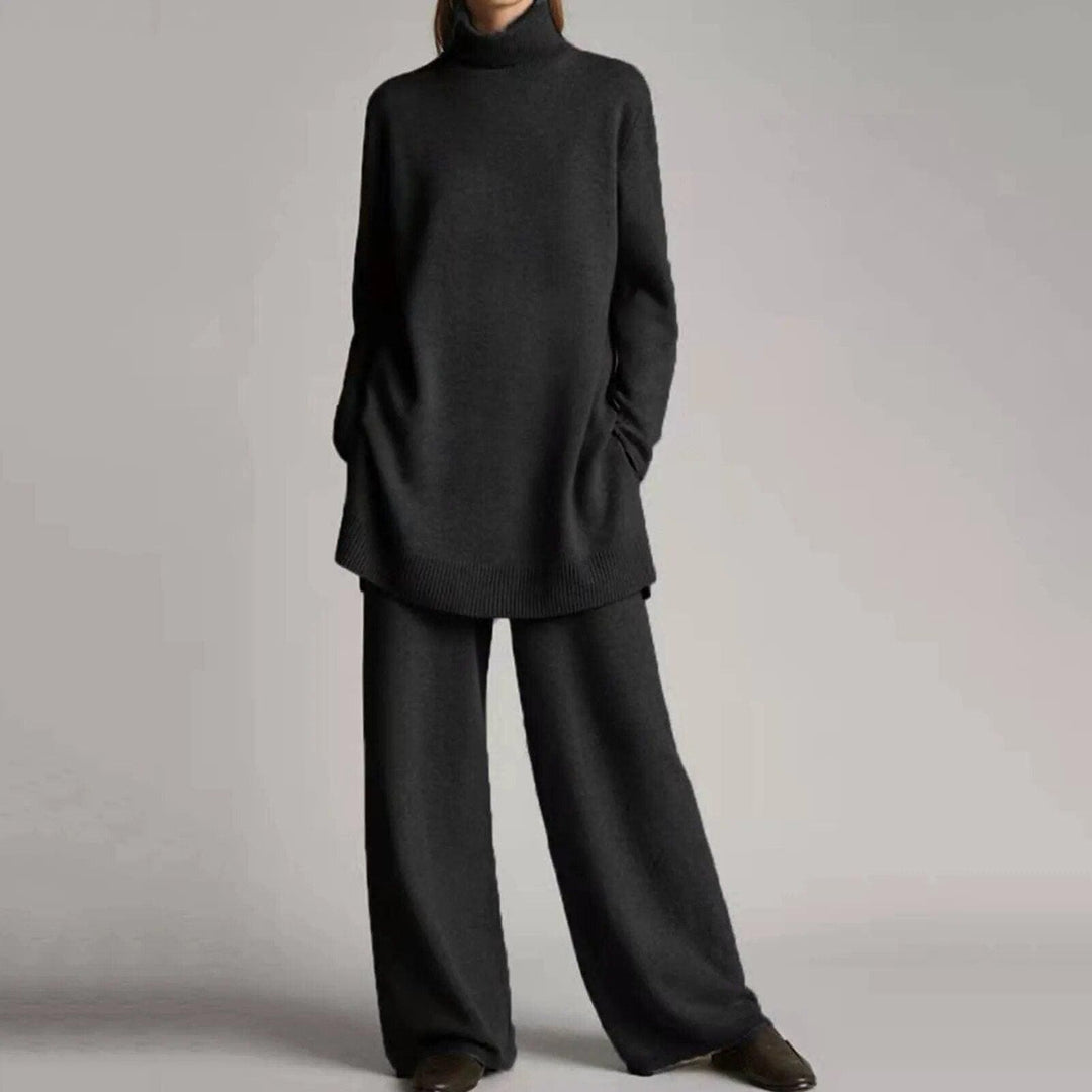 Mune | Sweater with turtleneck and wide trouser leg
