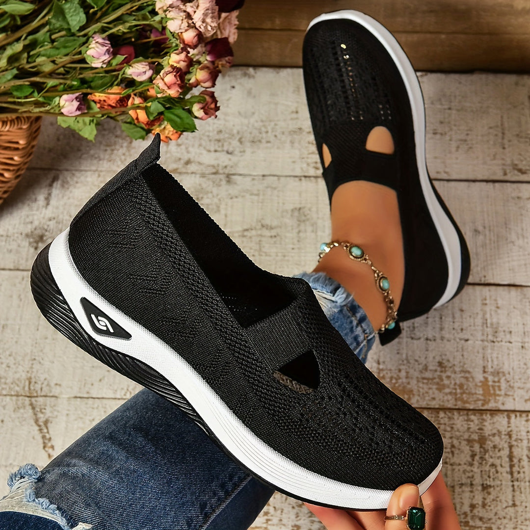 Casual, breathable slip-on sneakers