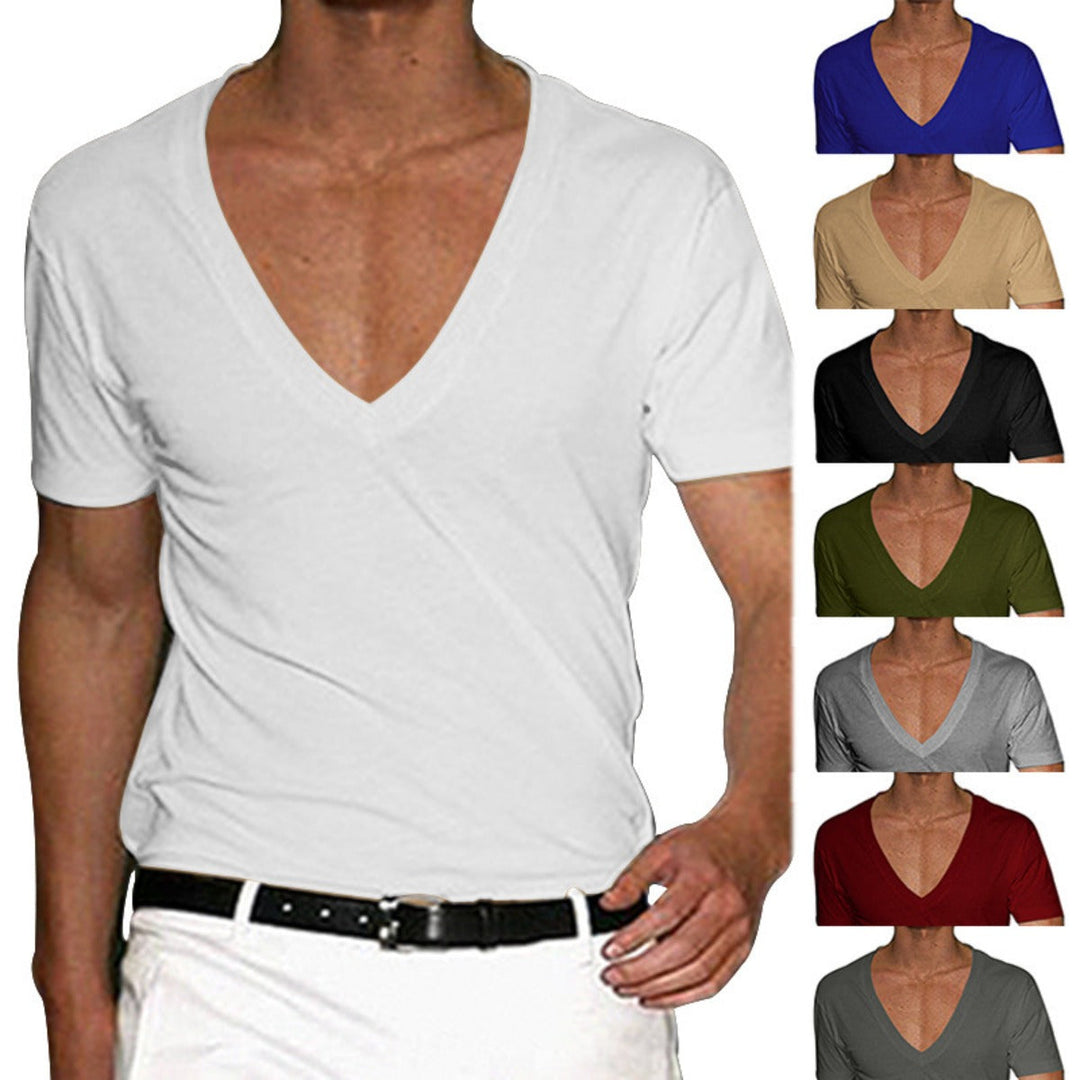 Mune Fashion | Slim Fit T-Shirt with V-Neck