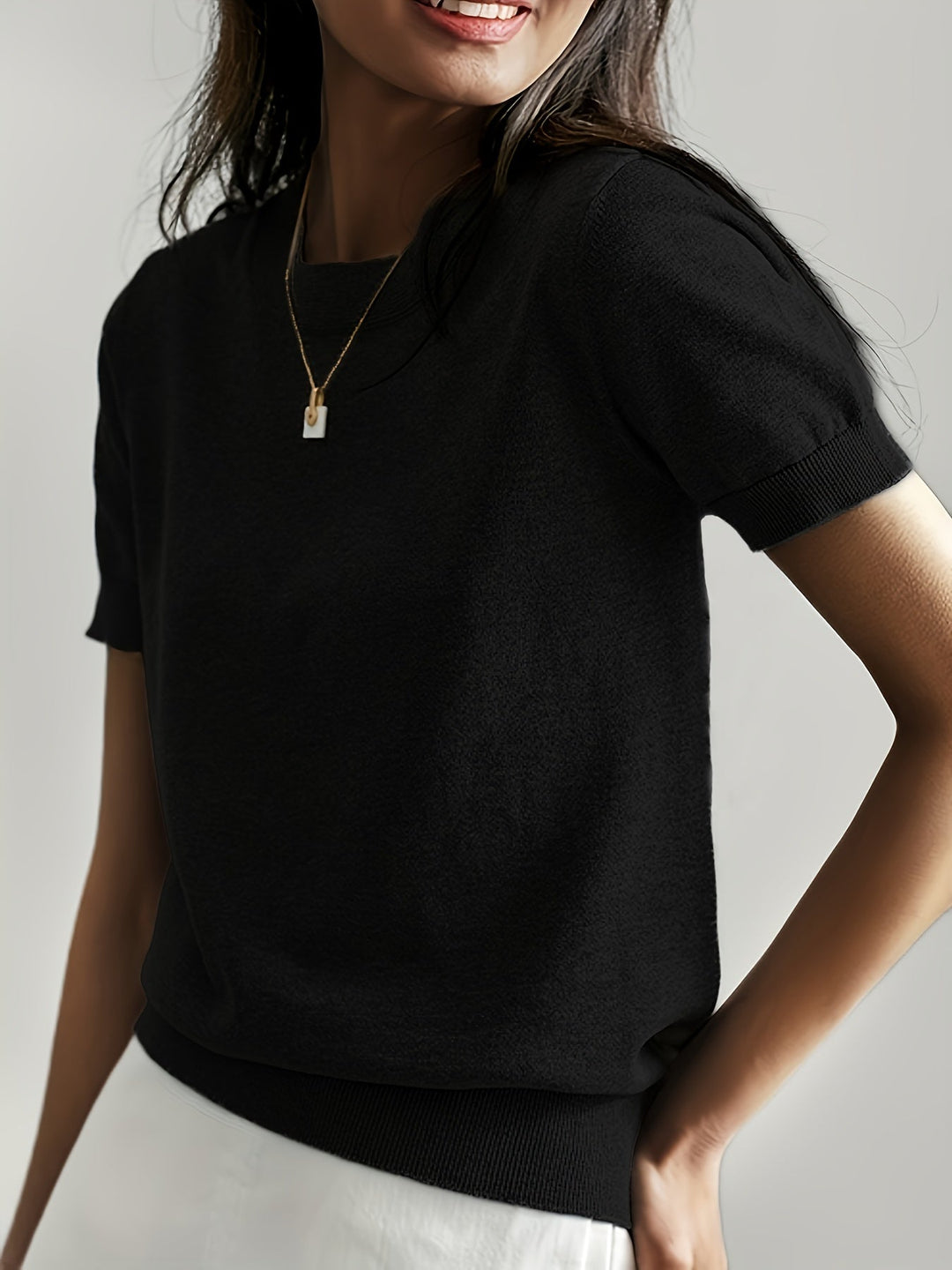 Mune | Cashmere Sweater Soft and Breathable Casual and Elegant