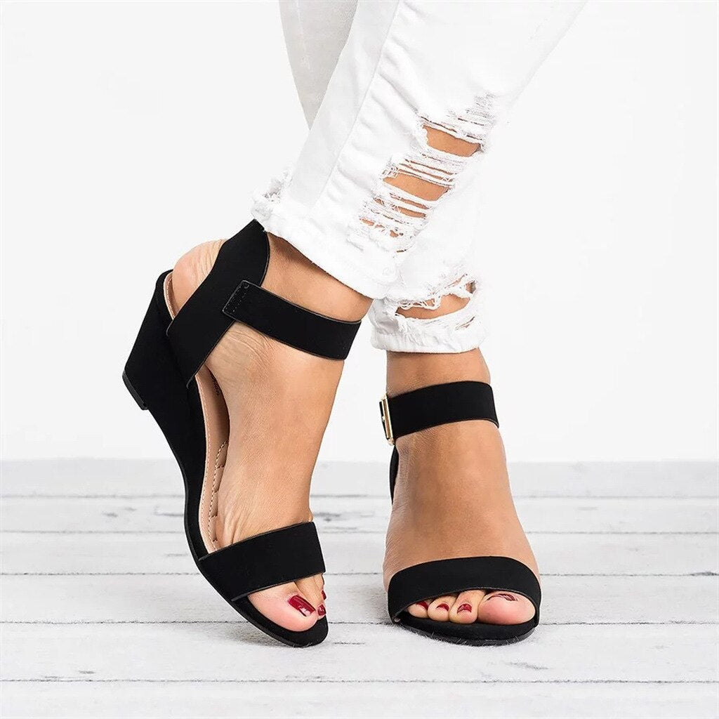 Mune | Strap Sandals Comfortable and Stylish Women's Sandals with Heel