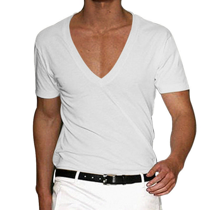 Mune Fashion | Slim Fit T-Shirt with V-Neck