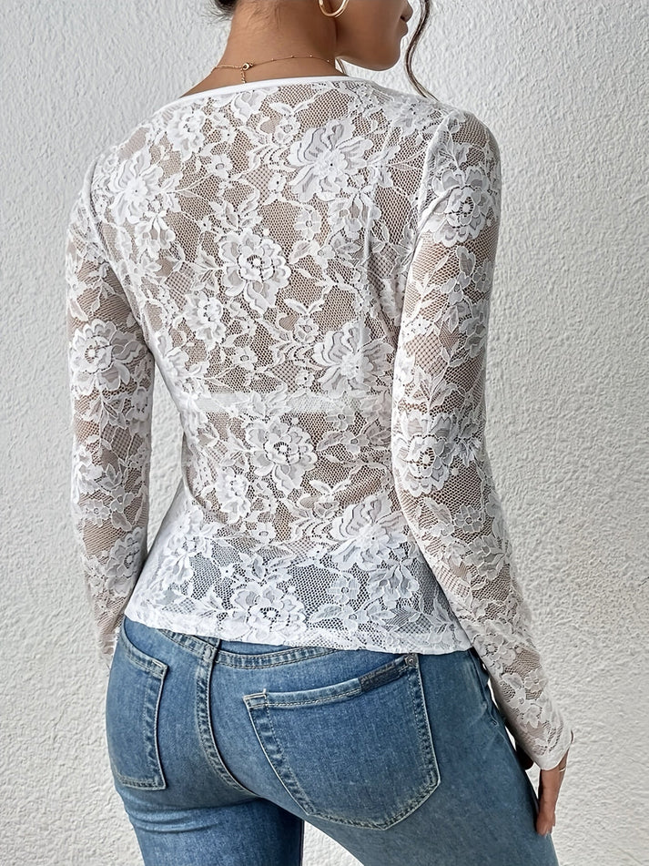 Mune | Long Sleeve Top with V-Neck and Lace