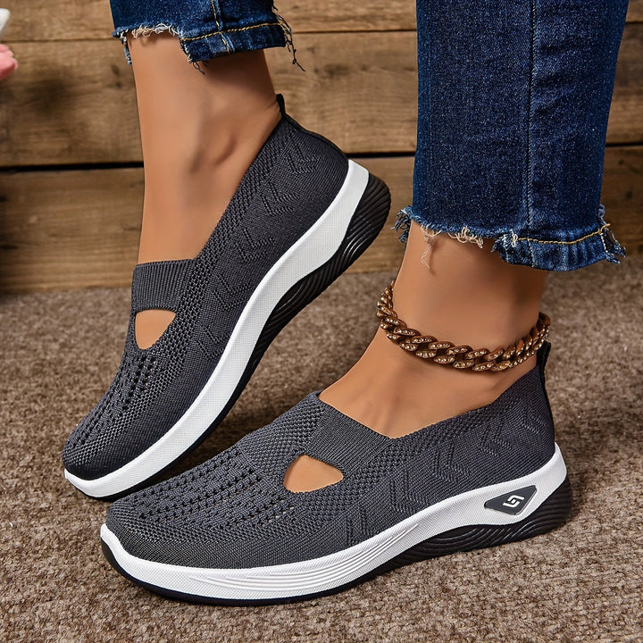 Casual, breathable slip-on sneakers