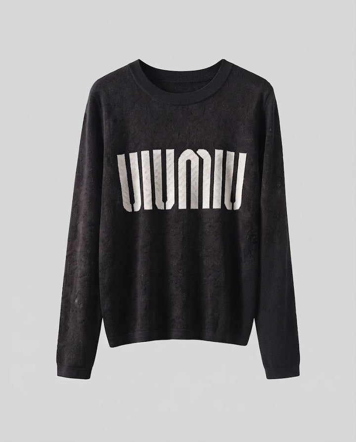 Women's fine knit pullover with round neckline, jacquard structure and logo front Mune Fashion