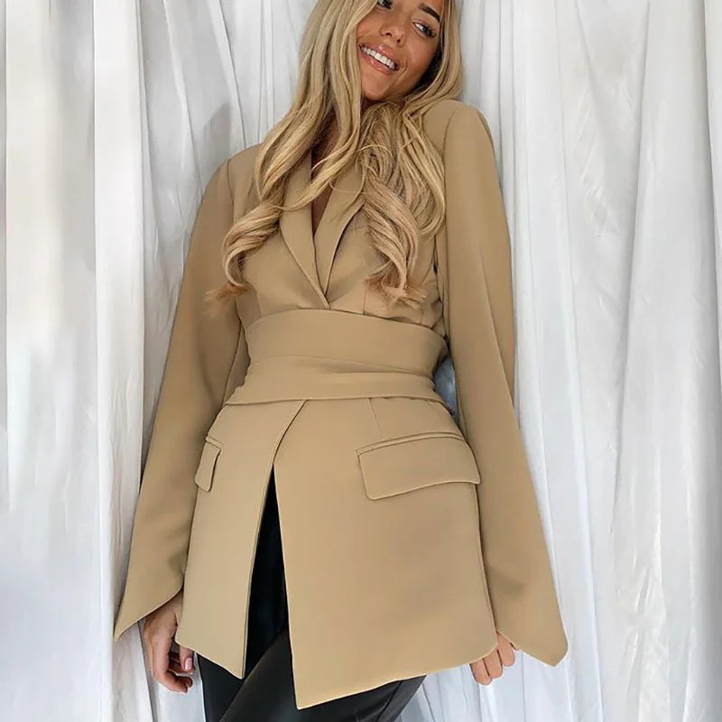Mune | Blazer with Belt