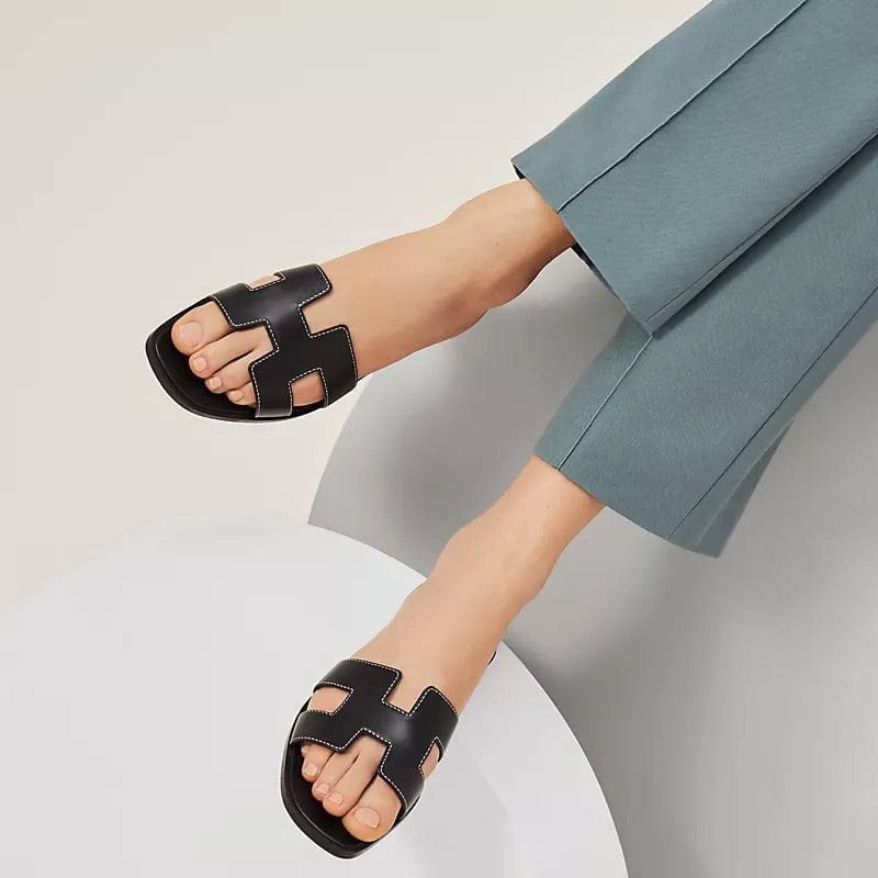 Mune Fashion | Luxurious Flat Women's Slippers