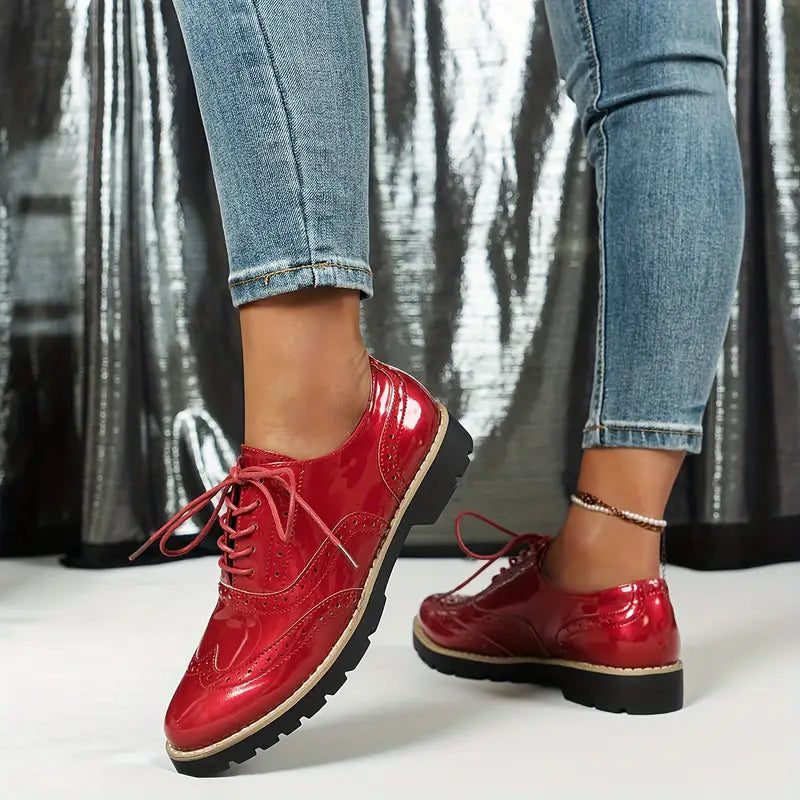Shiny leather shoes Mune Fashion