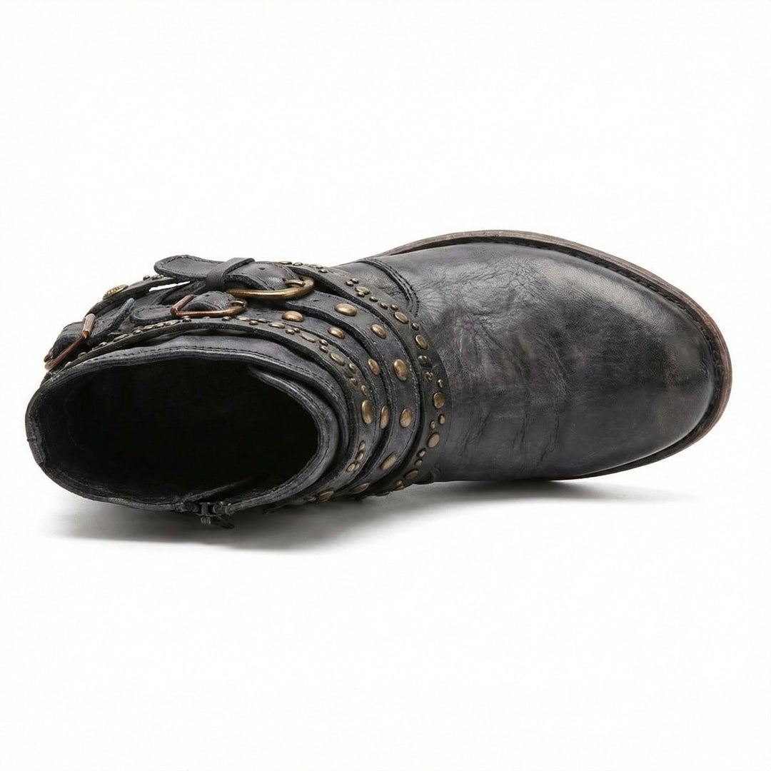 Mune Fashion | Vintage chain boots