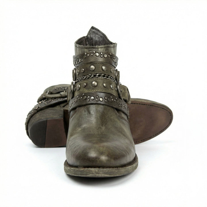 Mune Fashion | Vintage chain boots