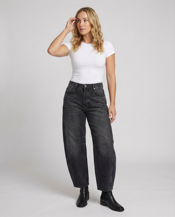 Mune Fashion | Mid Rise Barrel Jeans for Women
