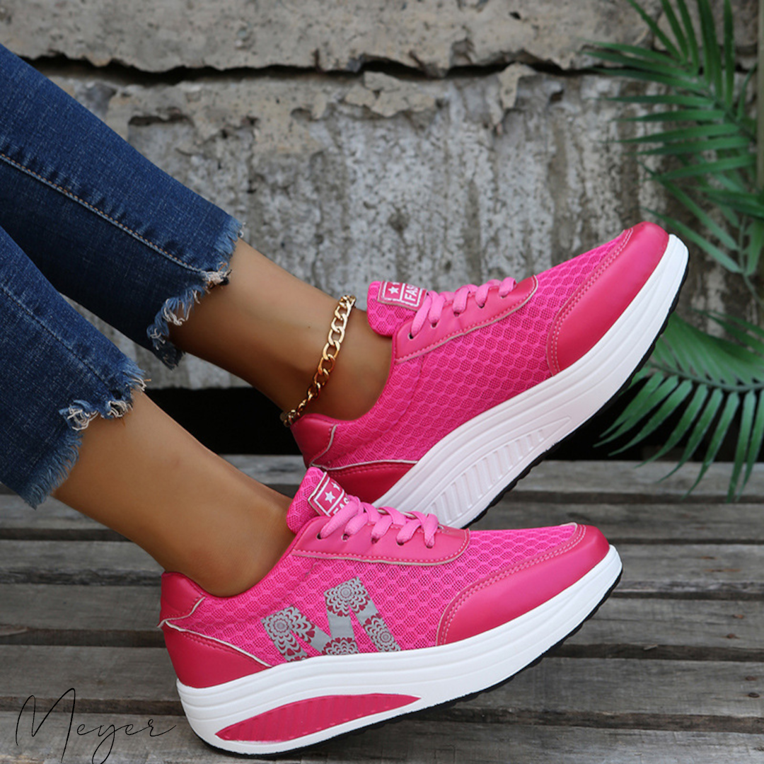Mune | U-Shaped Orthopedic Sports Shoes