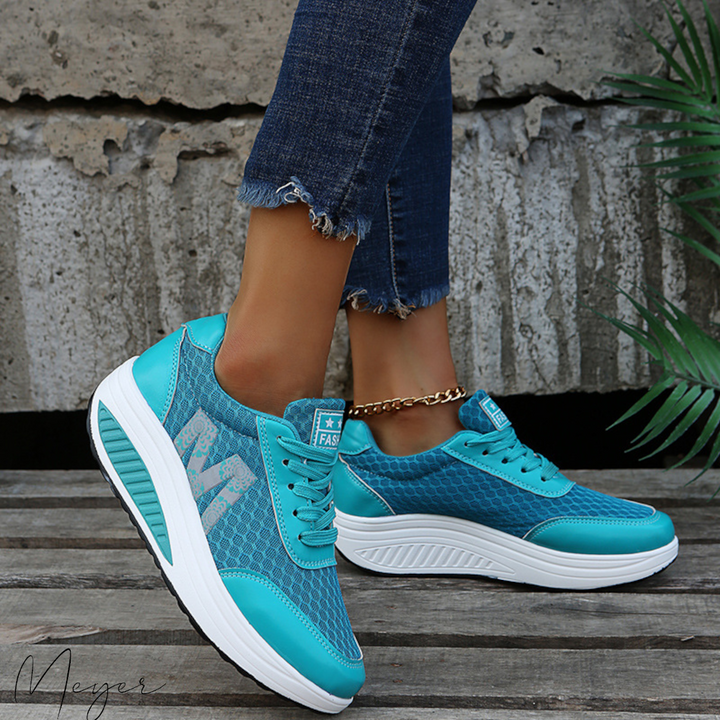 Mune | U-Shaped Orthopedic Sports Shoes