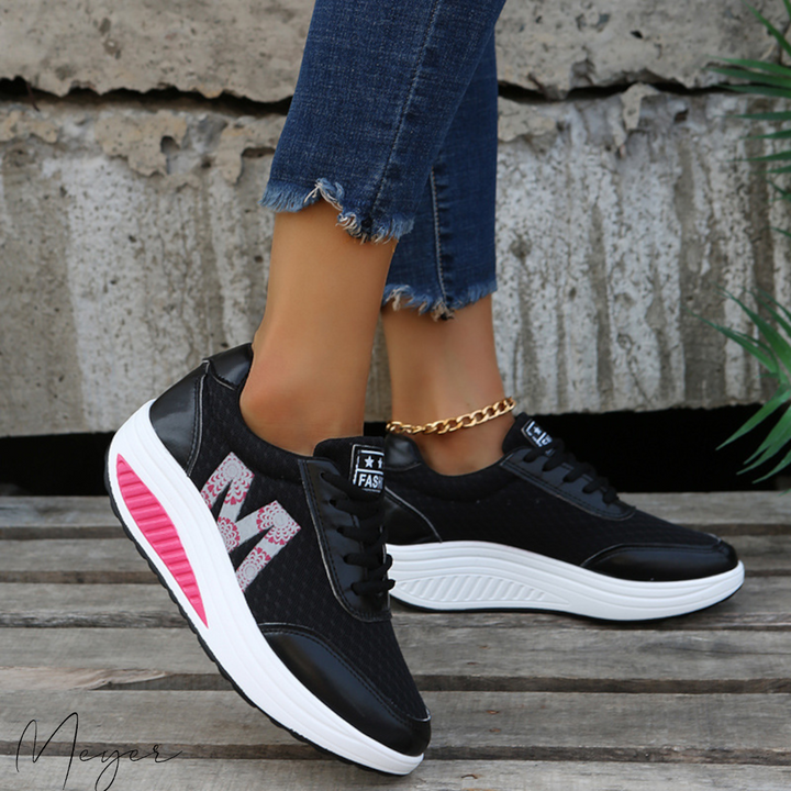 Mune | U-Shaped Orthopedic Sports Shoes