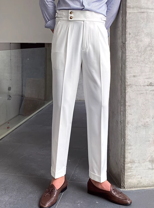 Mune | Classic Pleated Trousers with Belt Loops