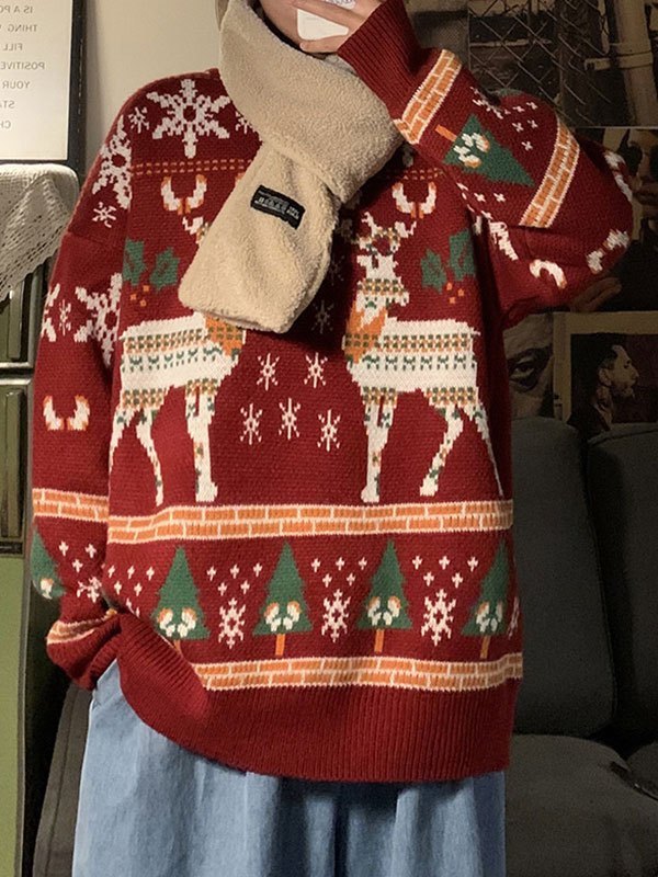 Mune | Vintage Round Neck Sweater with Christmas Deer Print