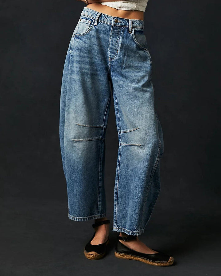 Mune Fashion | Straight Jeans for Women