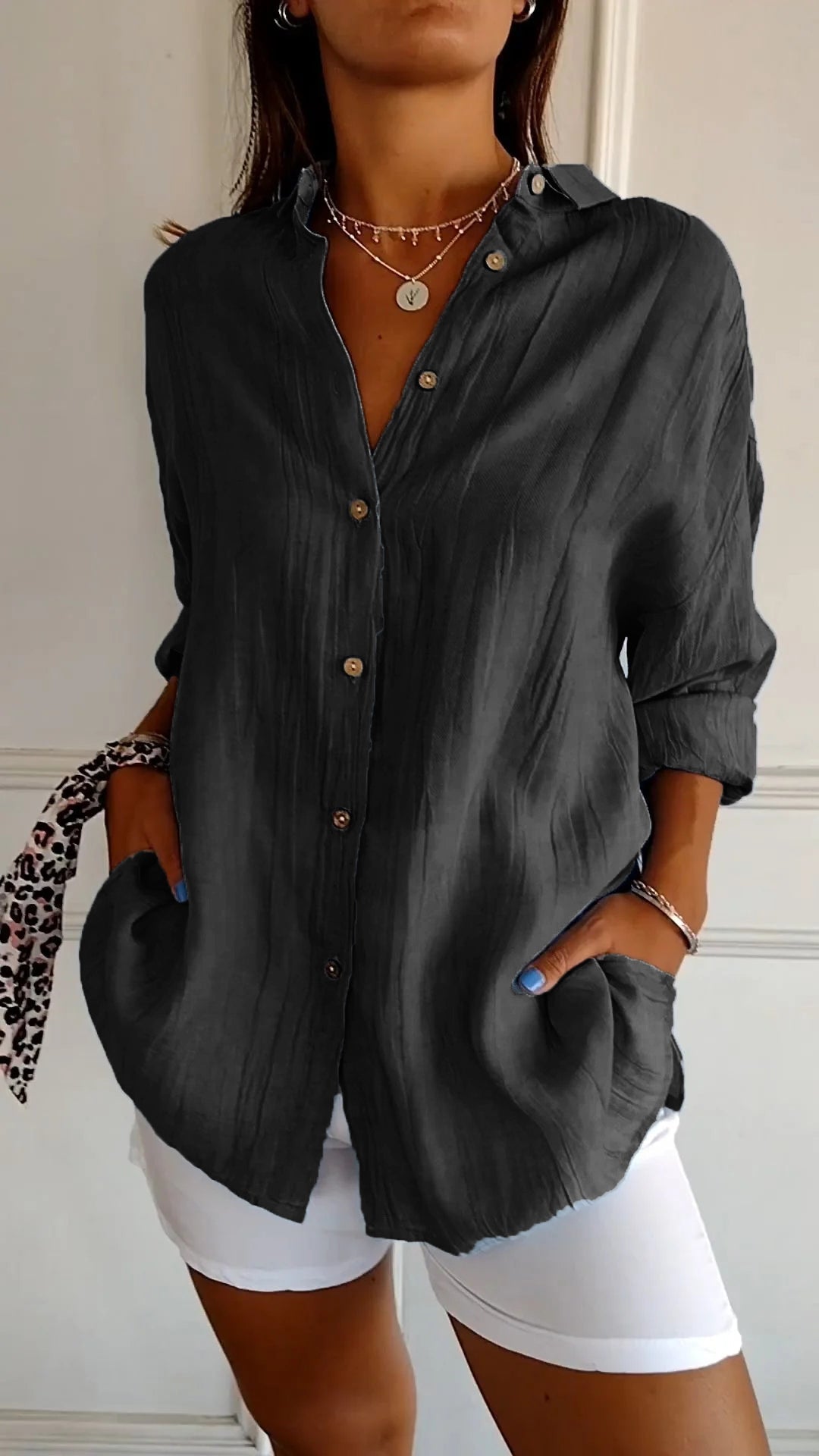 Elegant women's shirt