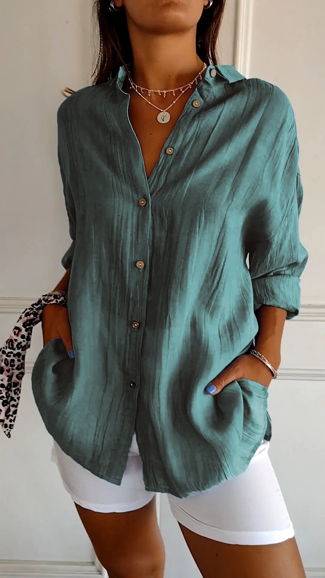 Elegant women's shirt