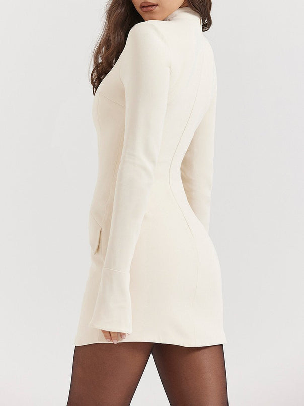 Mune | Court dress