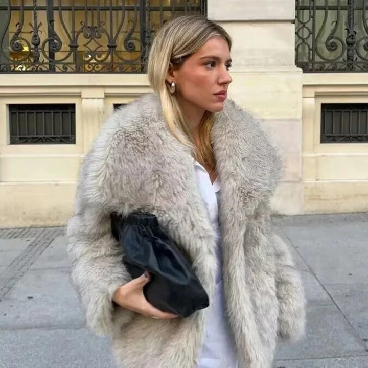 Mune | Warm Coat In Faux Fur for Women