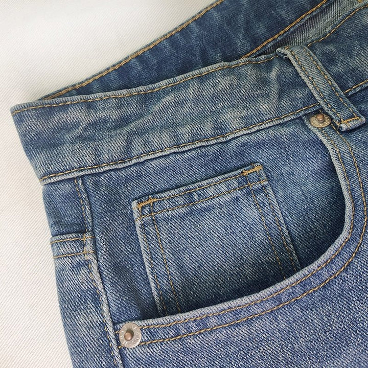 Mune | Comfortable women's jeans with a loose fit