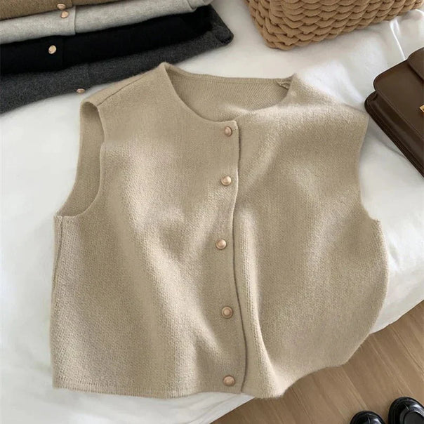 Women’s Button-Up Sleeveless Casual Vest