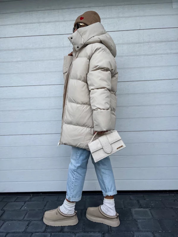Mune | Elegant and Lightweight Down Jacket for Women