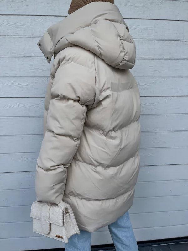 Mune | Elegant and Lightweight Down Jacket for Women