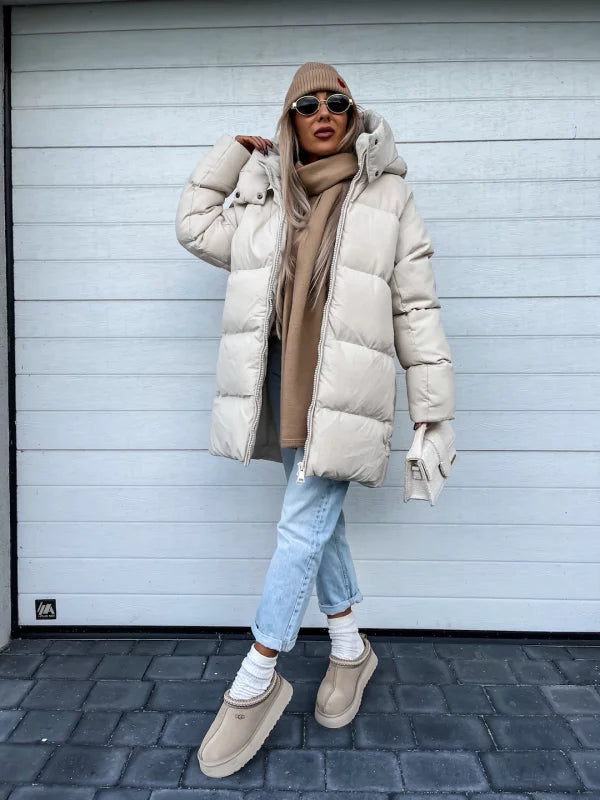 Mune | Elegant and Lightweight Down Jacket for Women