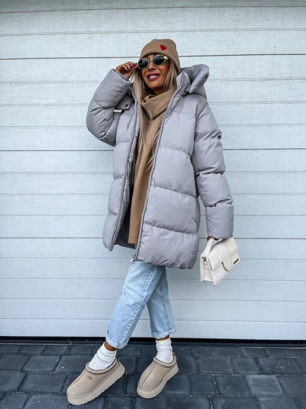 Mune | Elegant and Lightweight Down Jacket for Women