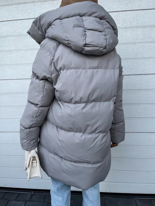 Mune | Elegant and Lightweight Down Jacket for Women
