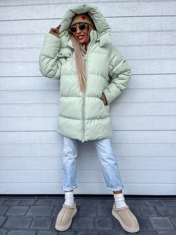 Mune | Elegant and Lightweight Down Jacket for Women