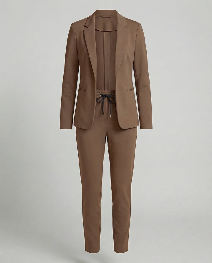 Women’s Pantsuit With Open Blazer And Trousers