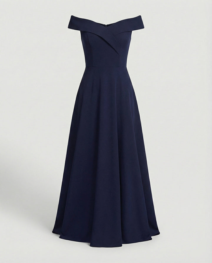 Mune Fashion | Elegant Off-Shoulder Long Catwalk Evening Dress