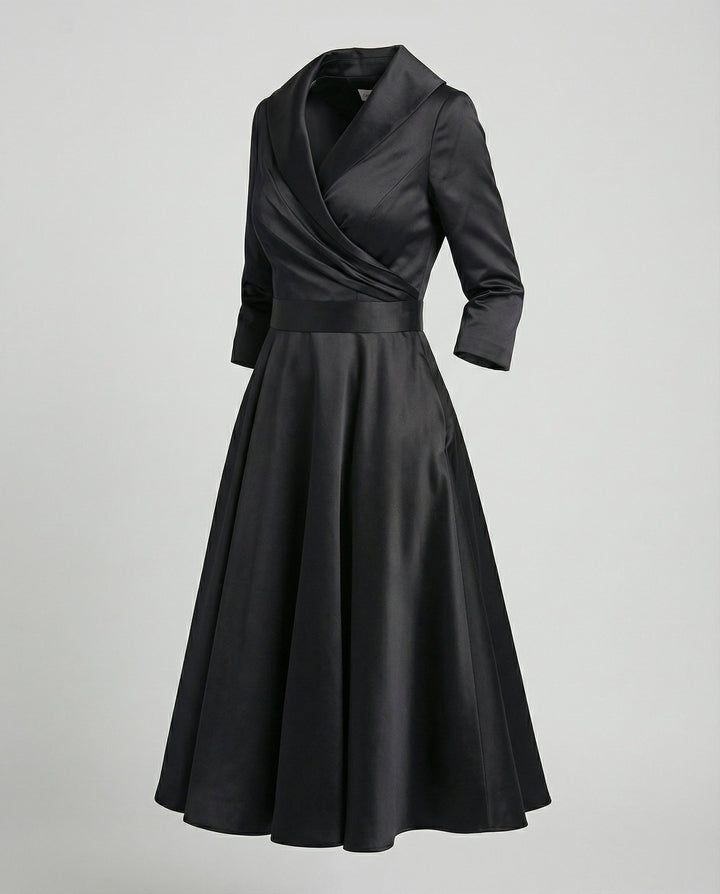 Elegant wrap dress with wide collar