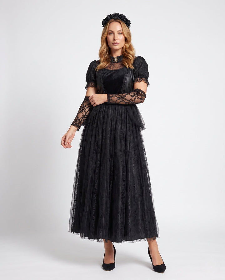 Women Elegant Gothic Dress with Lace and Tulle Accents Mune Fashion