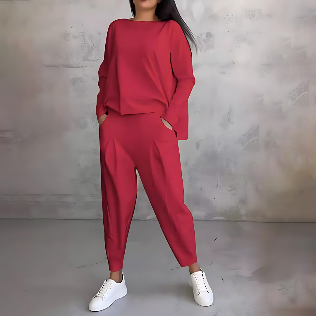 Women’s Casual Loose-Fit Top And Pants