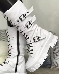 Mune | Boots with zipper and buckles