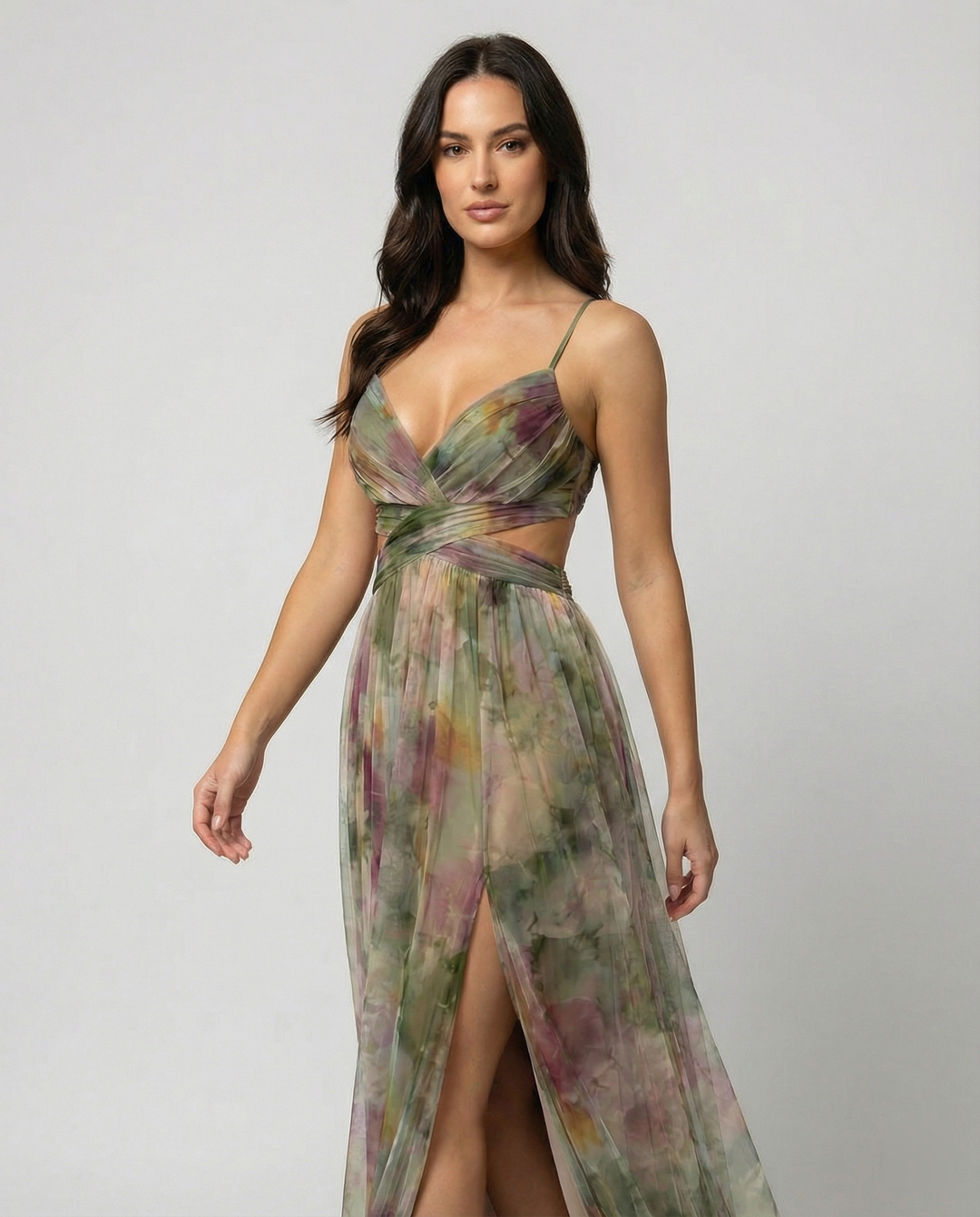 Elegant maxi dress in beautiful floral pattern for festive occasions | Mune Fashion