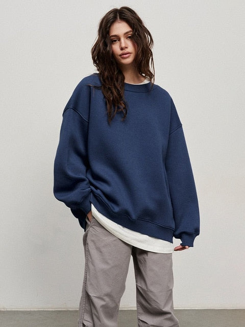 Mune | Women's Oversized Sweatshirt In Solid Color Design