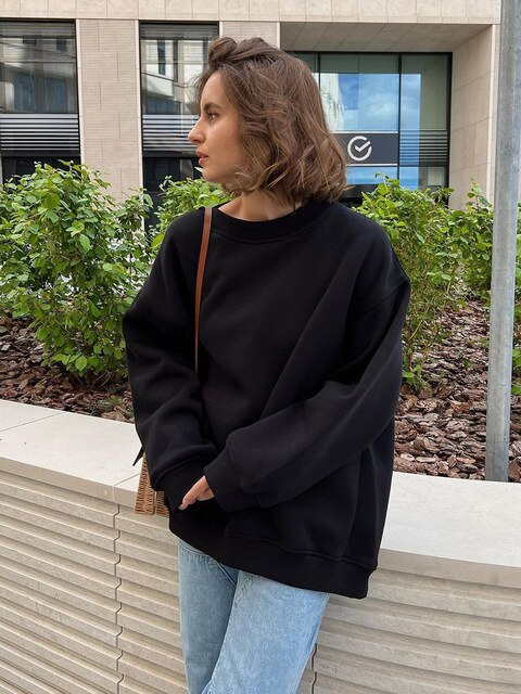 Mune | Women's Oversized Sweatshirt In Solid Color Design